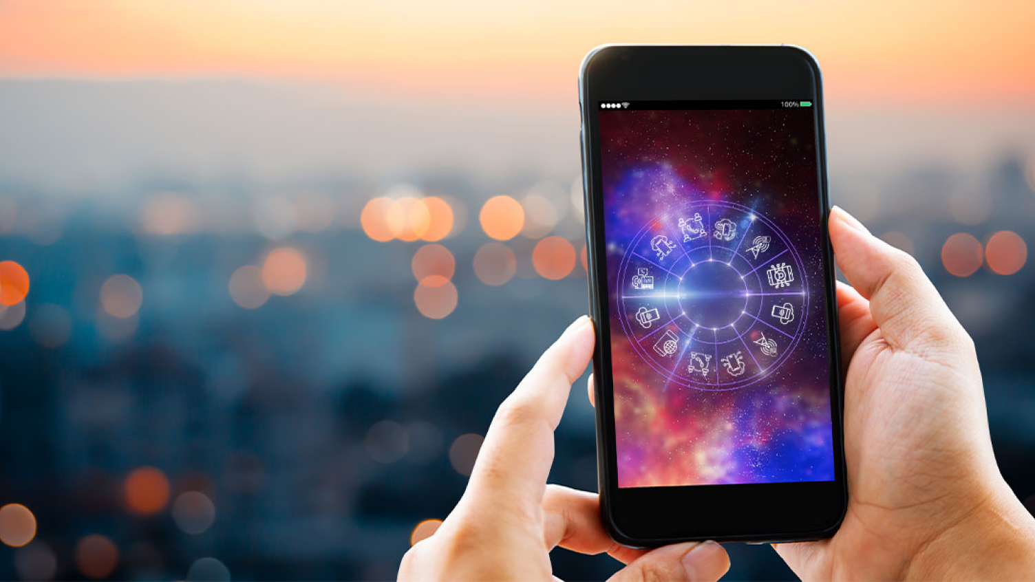 An illustration of phone showing the powers of virtual phone numbers